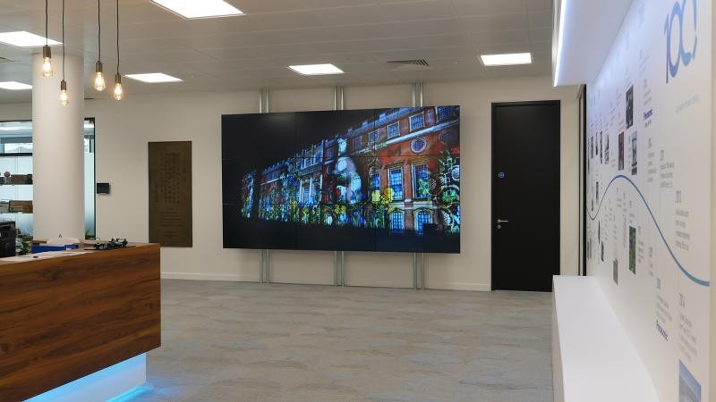 Pansonic UK HQ installs reception video wall using Peerless AV mounts